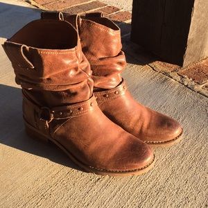 Sofft Adan Boots, like new. Size 8